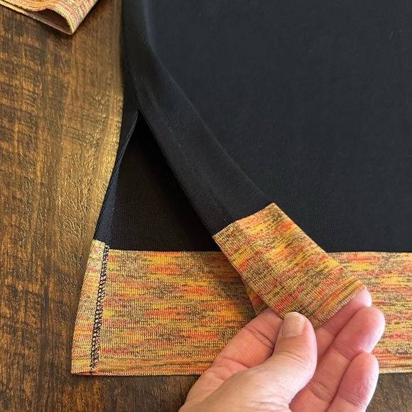 Exclusively Misook | Asymmetrical V-Neck Tunic Sweater w/ Space Dye Trim, Sz. XL - Picture 5 of 7